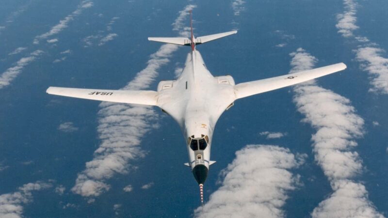 B-1A：後にB-1B Lancerとなるマッハ2超えの戦略爆撃機 | 実験とCAEとはかせ工房