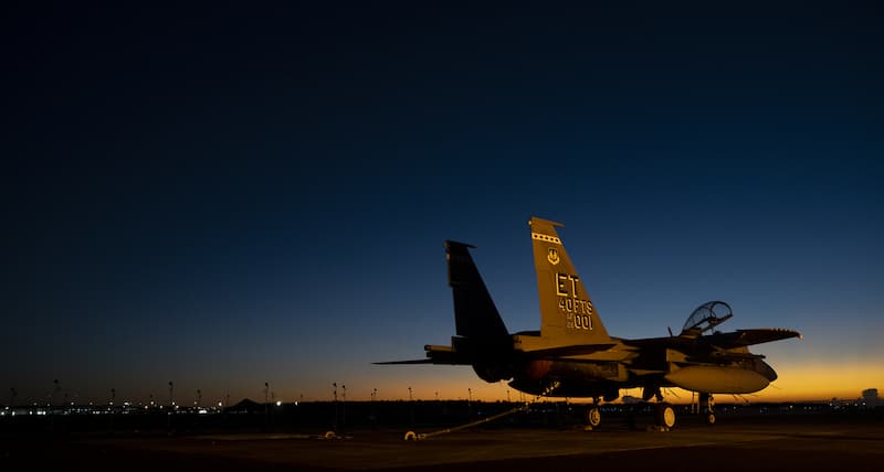 F-15EXイーグルIIの音響試験後の夜明け（その1）