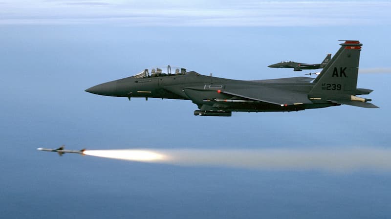 F-15Eストライク・イーグル（Strike Eagle）：AIM-7