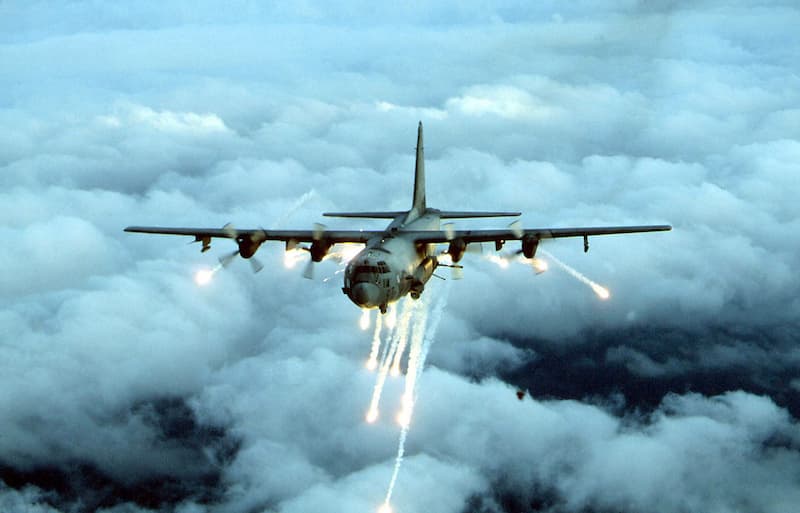 AC-130H（Spectre）：フレア
